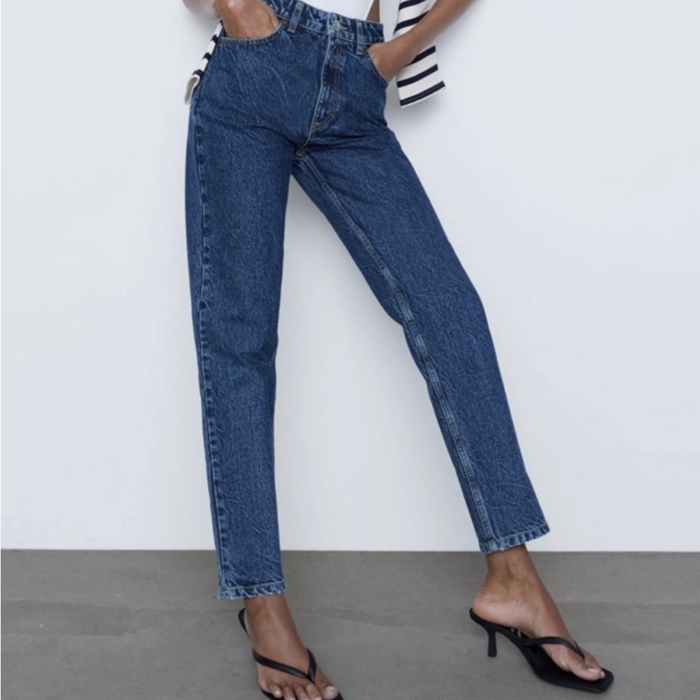 Zara - Mom Jeans - High Waisted